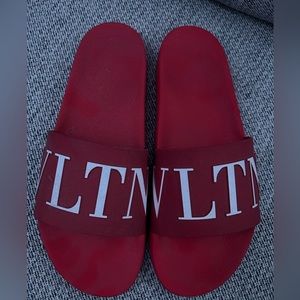 Men’s Valentino Slides size 12